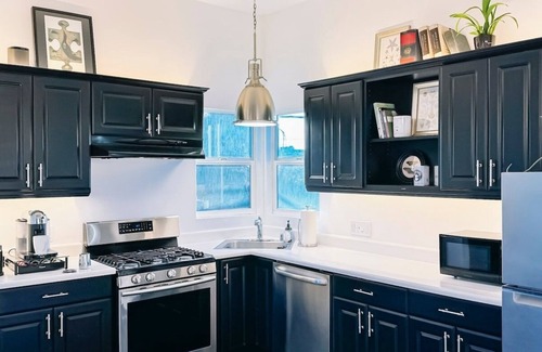 Mar Vista House | Designer loft in luxury home near beach. Sleeps 4