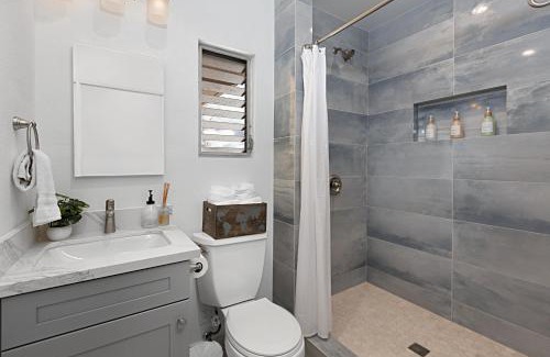 La Mesa Apartment | Designer Poolside 1Bed1Bth Retreat