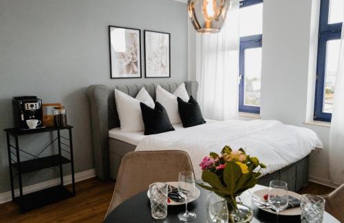 Wismar Apartment | Designoase für 3 mit Blick auf den Wismarer Hafen