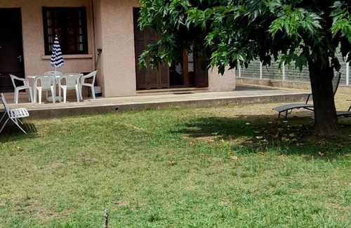 Prunete Apartment | Dessous de Villa 150 metres from the beach