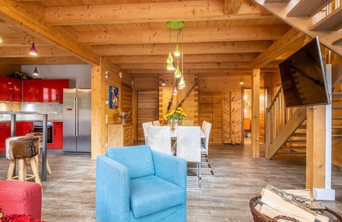 Kaprun Ski Chalet | Detached chalet in Kaprun with sauna and hot tub
