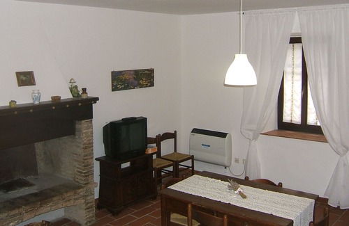 Guadamello House | Detached house in the small medieval village