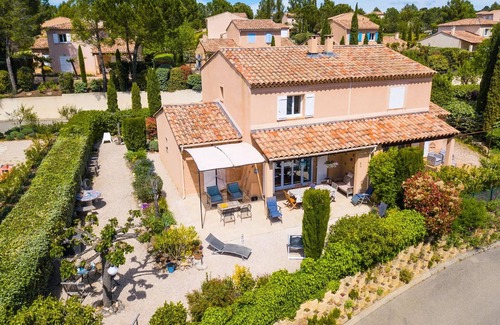 Nans-les-Pins Villa | Detached villa, 2 bathrooms, sleeps 6
