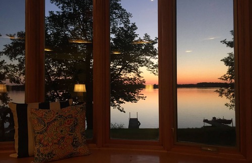 Detroit Lakes House | DETROIT LAKE HOME WITH BEAUTIFUL SUNSET VIEWS!