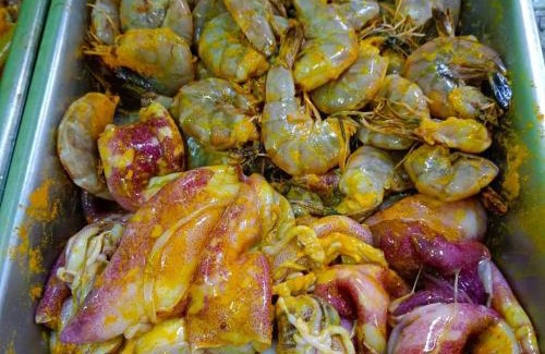 Pulau Lang Tengah Resort | DEWATI ROOMSTAY B&B