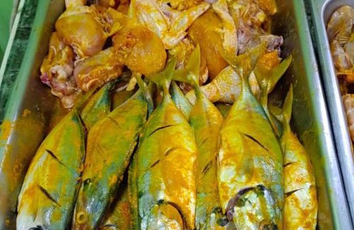 Pulau Lang Tengah Resort | DEWATI ROOMSTAY B&B