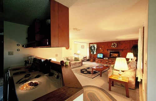 Sunapee Bed & Breakfast | Dexter's Inn