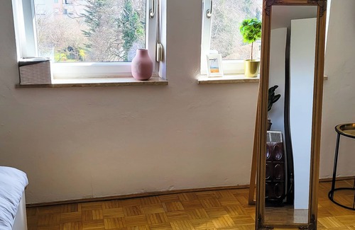 Freilassing House | DG Rechts 40m 2-Zimmer Wohnung