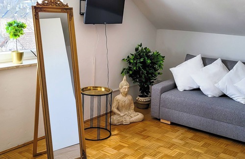 Freilassing House | DG Rechts 40m 2-Zimmer Wohnung