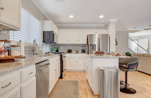 Rhodes Ranch House | Diablo Pool/Spa 3 bedrooms kids great pets ak