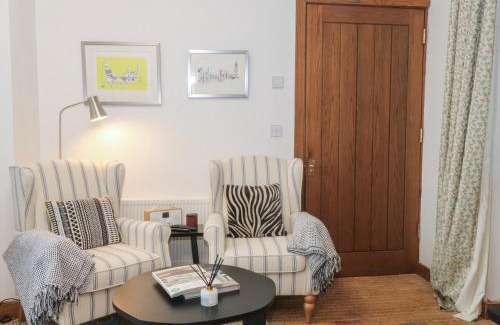Amerton House | Diamond Lodge