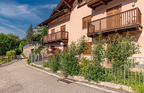 San Lorenzo Dorsino Apartment | Diamond- Relaxation on Lake Molveno Paganella. Spacious, quiet. TOP!
