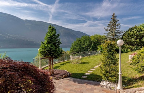 San Lorenzo Dorsino Apartment | Diamond- Relaxation on Lake Molveno Paganella. Spacious, quiet. TOP!