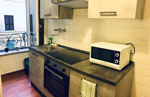 Rione XVI Ludovisi Apartment | Diana mini-apartment, located in Rome, 1.3 km from Piazza Barberini, 1.7da Vlla.