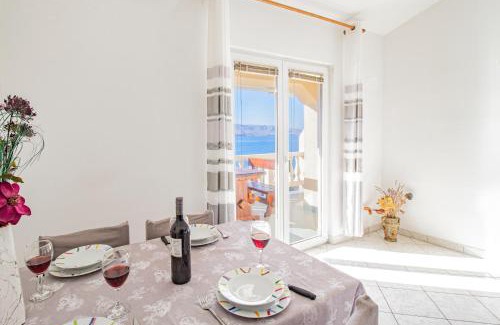 Metajna Apartment | Diana mountain and seaview