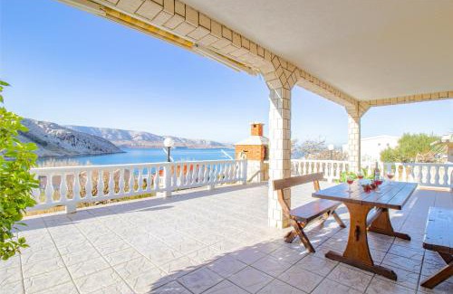 Metajna Apartment | Diana mountain and seaview