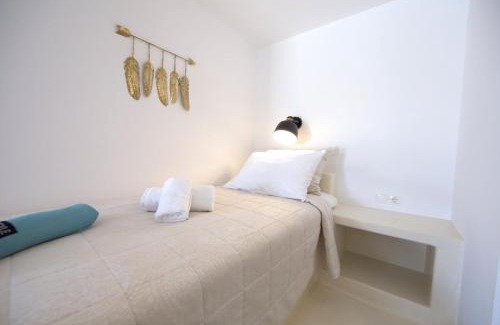 Katapola Apartment | Diasino Apartments and Car Rental