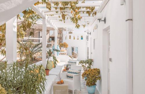 Glastros Apartment | Dibellee Mykonos Studios