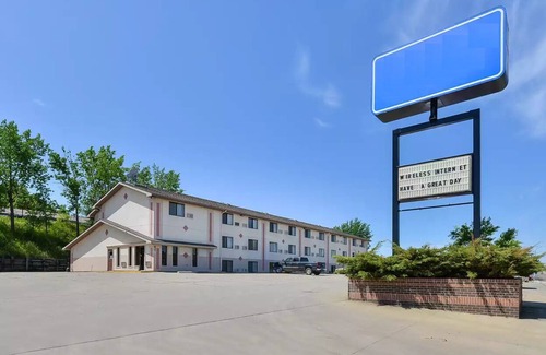 Dickinson Hotel | Dickinson Inn