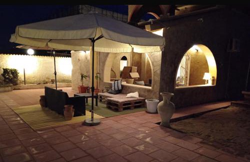 Agnone Apartment | Didi Home Isola Sicilia Villetta fronte spiaggia