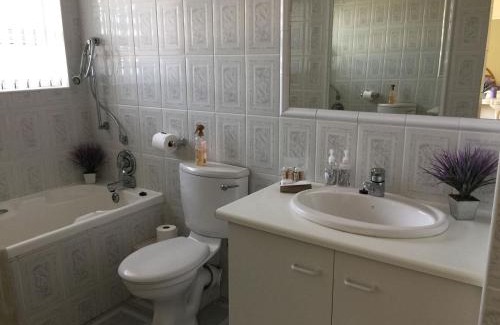 Jeffreys Bay Apartment | DIE BRANDERS