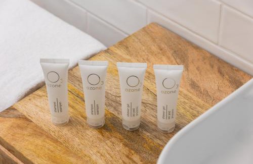 Kazimierz Apartment | Dietla One Bedroom Apartments with Air Conditioning & Balcony by Noclegi Renters