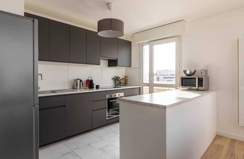 Yves Farge - Le Fleuve Apartment | Dify Bollier - Quartier Gerland