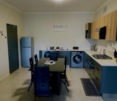 Greater Johannesburg Metropolitan Area Apartment | Dimension