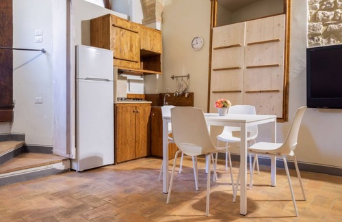 Assisi Apartment | Dimora al Vescovado in the heart of Assisi! x6