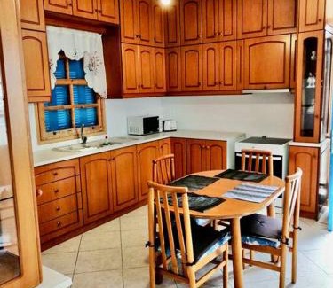 Lefkos House | Dina's Beach House