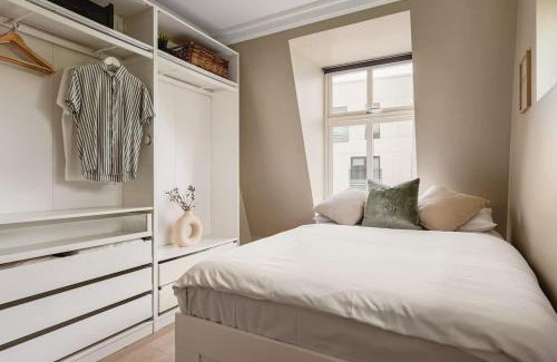 Arstad Apartment | Dinbnb Apartments I New 2021 I SONOS and SMART TV