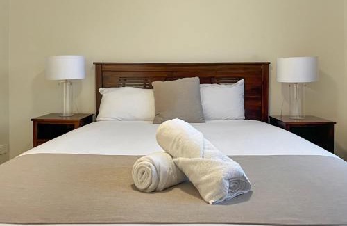 Emerald Apartment | Direct Collective - Villas on Rivergum