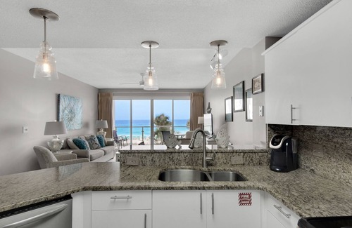 Destin Condo | DIRECT OCEANFRONT! No streets to cross! Unobstructed views! Sterlings Sands 211