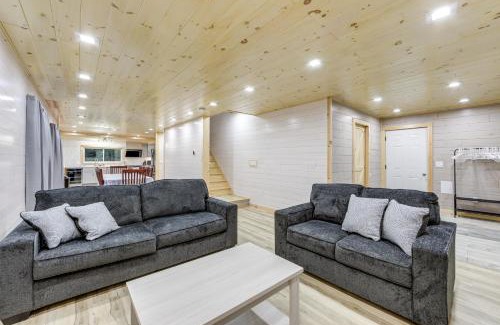 Lyons Falls House | Direct Trail Access Lyons Falls Getaway with Views!