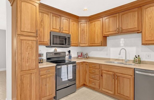 Vero Beach House | Direct water access! Watch the dolphins and manatees in the back yard.