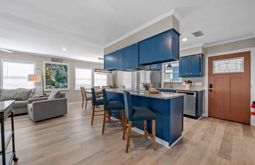 Fort Morgan House | Discount Sale 9/20-9/30! Fort Morgan Free Parking!
