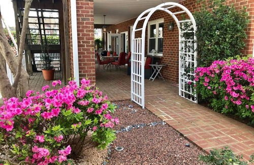 Hanahan Apartment | Discounted Waterfront Private HotTub Dock FishingA