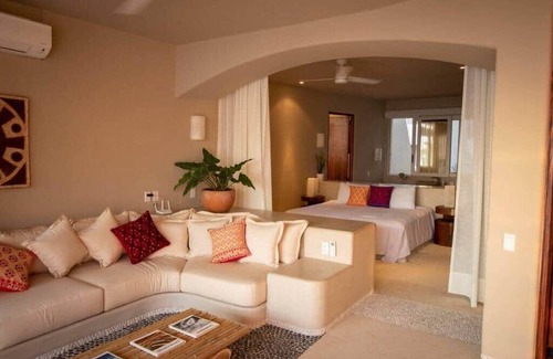 Troncones Villa | Discover luxurious villa with ocean view