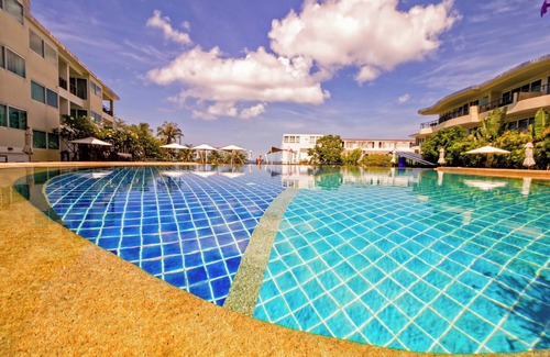 Karon Condo | Discover Your Perfect Getaway 1min to Karon Beach Phuket Sea View Condo Thailand