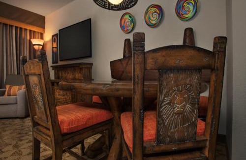 Bay Lake Hotel | Disney's Animal Kingdom Villas - Jambo House