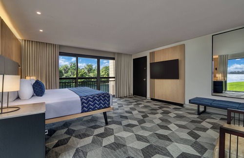 Bay Lake Hotel | Disney's Contemporary Resort