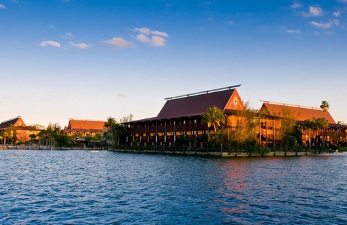 Bay Lake Hotel | Disney's Polynesian Village Resort