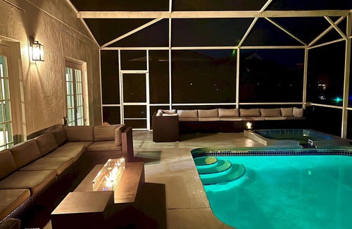 West Kissimmee Villa | DisneyMansionEstate by AmericanVacationLiving 22BR