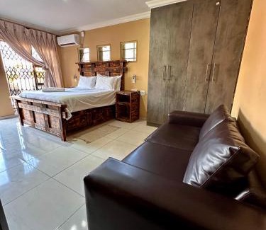 Moses Kotane House | Dithabeng View Guest House