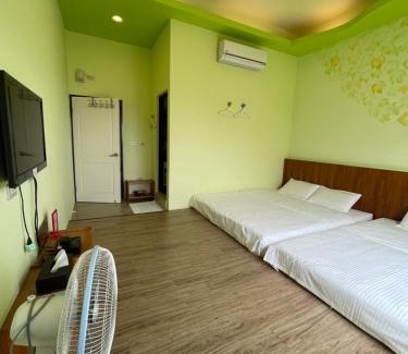 Xiaoliuqiu House | Divewhale Homestay