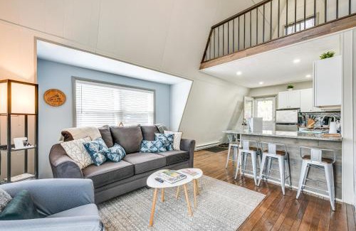 Pocono Summit House | Dock and Sunroom Waterfront Home Near Kalahari!