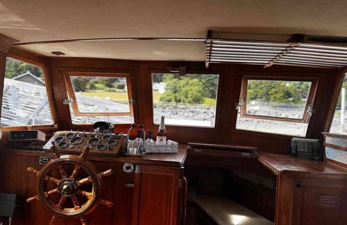 Rosario Boat Rental | Dockside Boat Rental Suite Rosario Ocean Views
