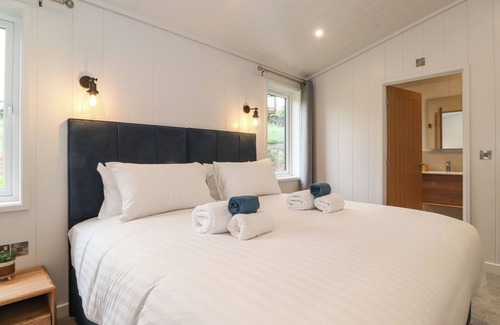 Ingleton Cottage | DOE LODGE, with a garden in Ingleton