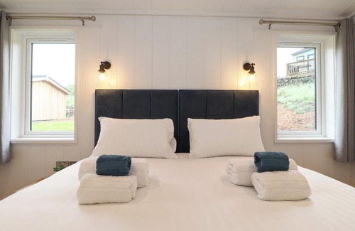 Ingleton Cottage | DOE LODGE, with a garden in Ingleton