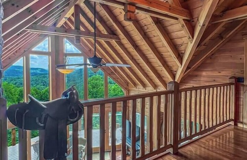 Wilkes County Cabin | Doe Mountain Lodge